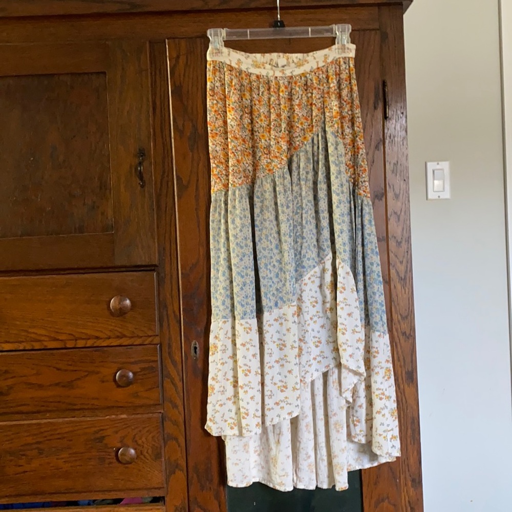 American Eagle Boho skirt
